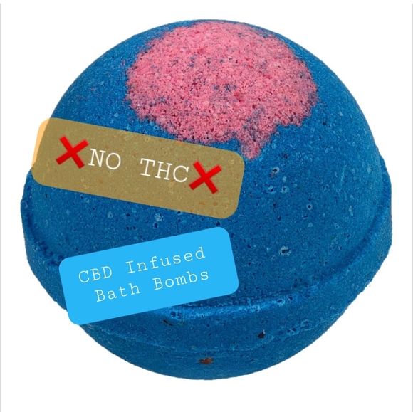 Natural Organic Moonlight Roses Bath Bombs - Picture 5 of 15